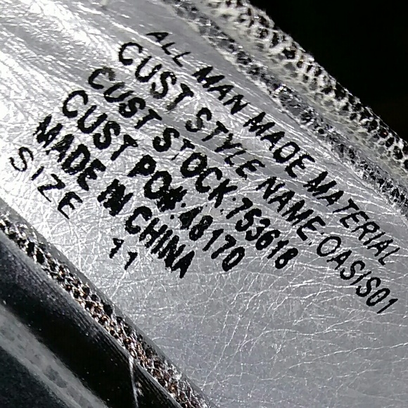 Shoes - Picture 3 of 4